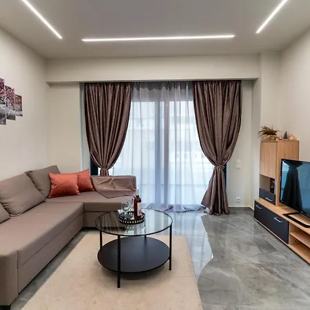 Olina's Luxury